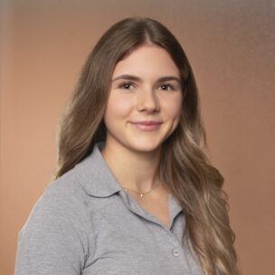 Portrait Shanya Wolf